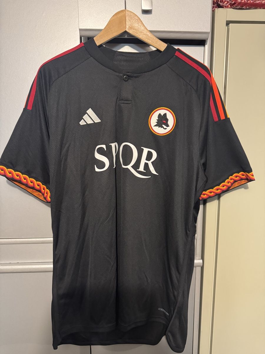 Adidas Canottiere & Pantaloni: As Roma Original Trikot Grösse XL – Nuovo (secondo la descrizione) da Thörishaus venduto da DDthekings