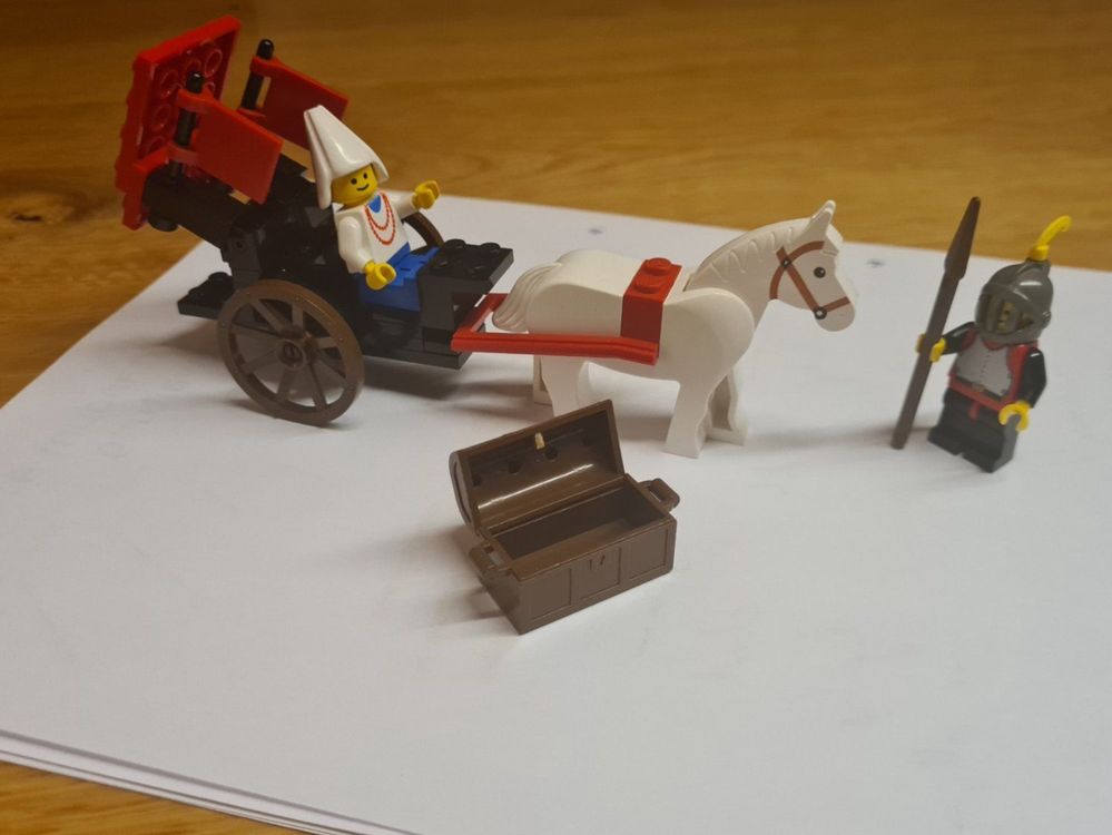 Lego Kutsche Ritter mit Prinzessin und Schatzkiste 6023 (Gebraucht) in ...