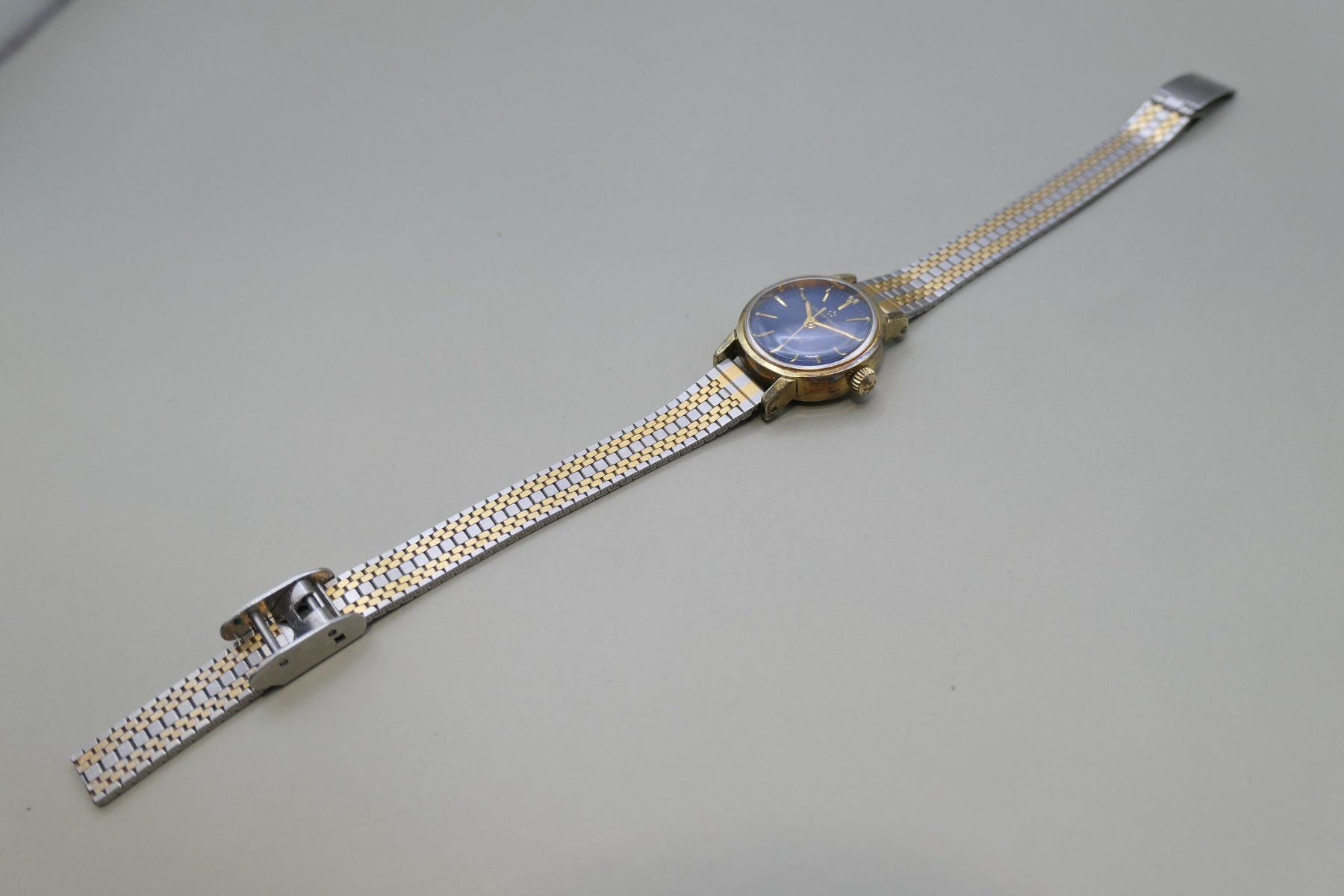Eterna Uhren: Eterna-Matic Sahida Damen Automatic Vintage Blau – Gebraucht aus Thun von CHRONOTIKA 3