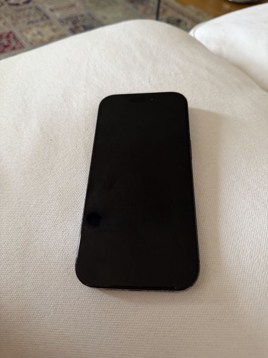 Apple Portables: iPhone 16 Pro 128 GB – D'occasion à Zürich par User-nn-126