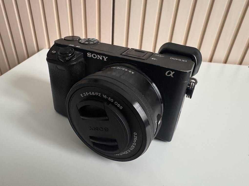 Fotocamera: Sony Alpha 6400 – Usato da Liestal venduto da Linamuni 1