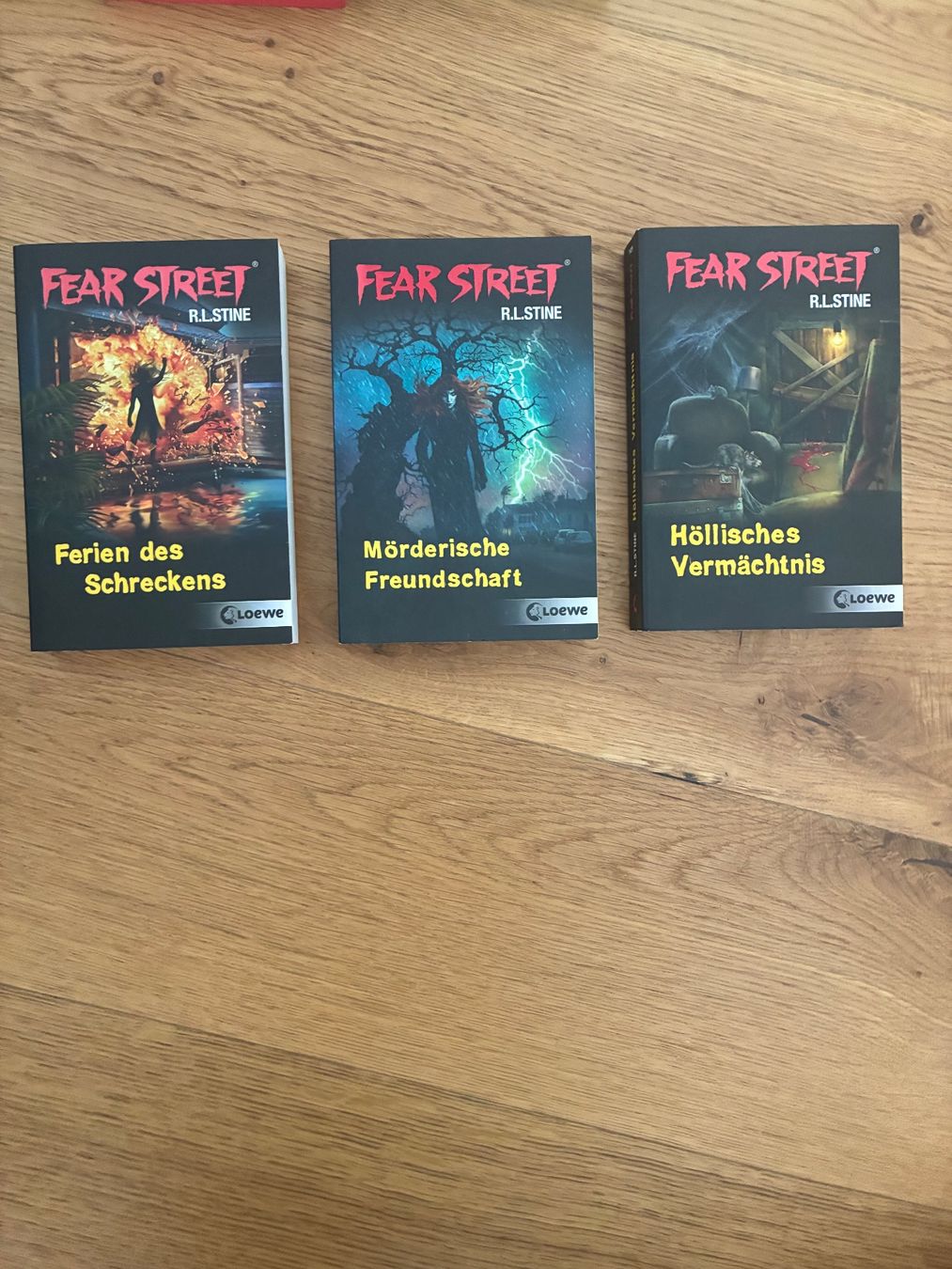 Libri: FEAR STREET - 3 Bänder – Usato da Dielsdorf venduto da aid_6lk7 1
