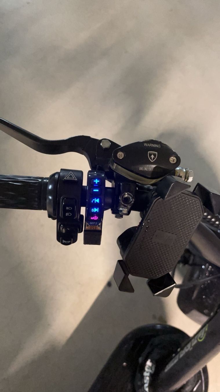 Veicoli elettrici: Züriflizzer Roller – Usato da Zürich venduto da tim_8ljc 5