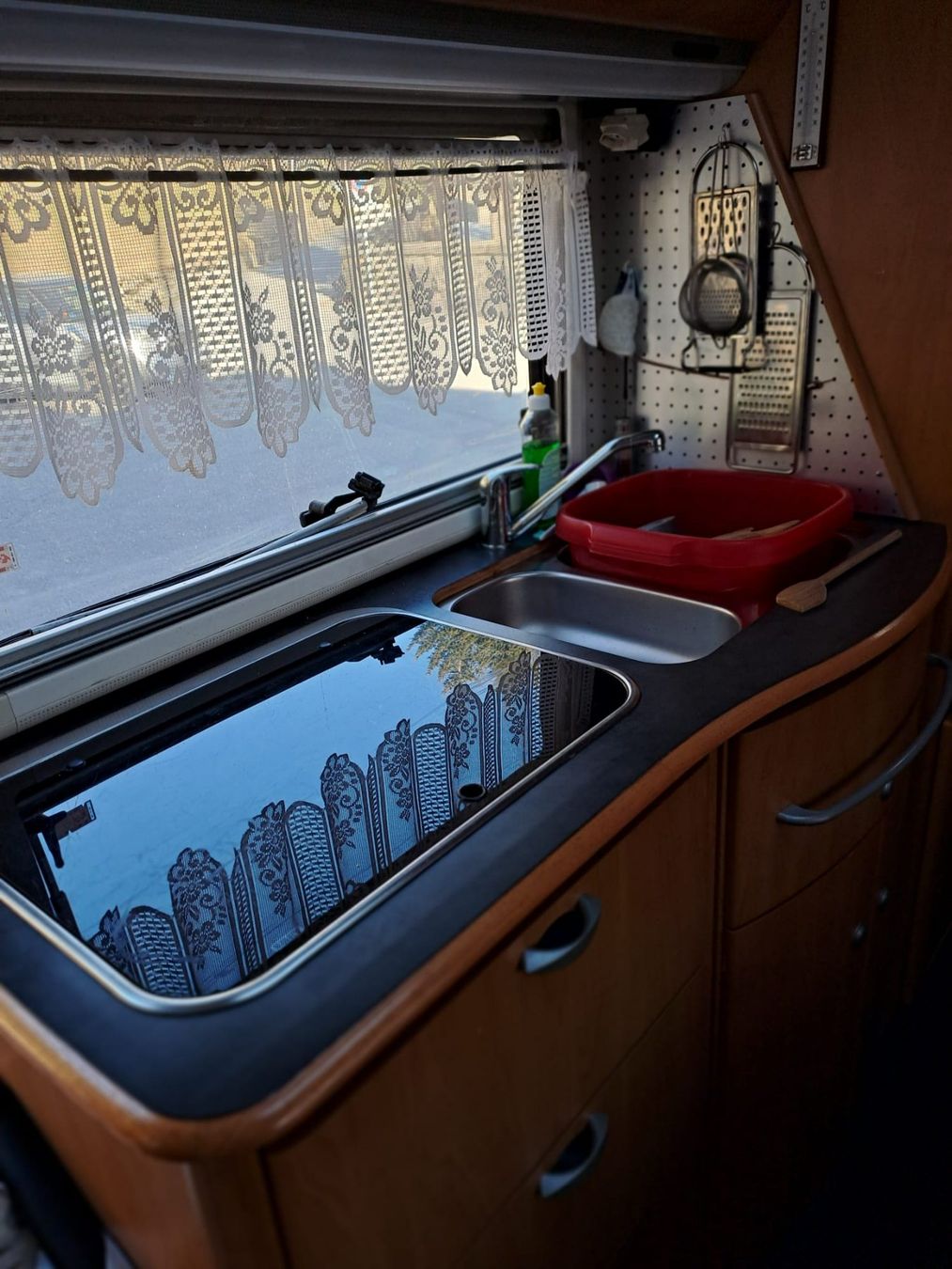 Hymer Veicoli da campeggio: Hymer Wohnmobil – Usato da Andermatt venduto da Fred2552 4