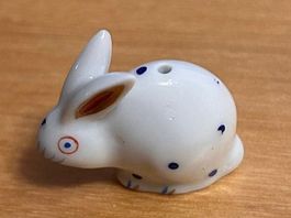 Absolut niedlicher Herend Porzellan Hase Figur bemalt