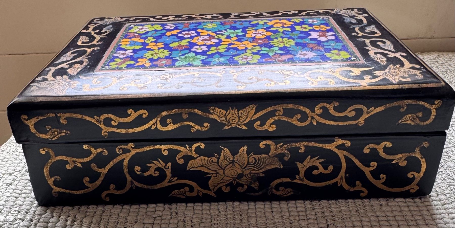 Barattoli: Antike chinesische Cloisonne Box Meiji Periode – Usato da Grabs venduto da Barbstucky 4