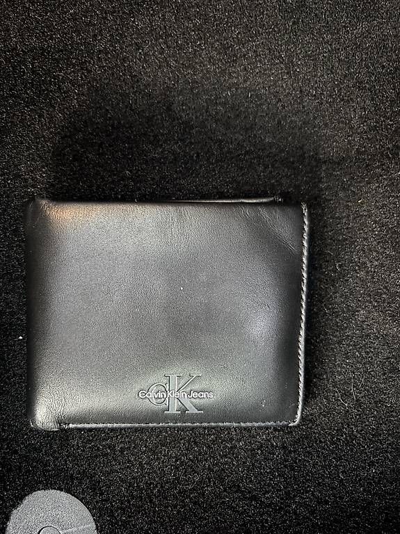Portafogli: Calvin klein Portmonai – Usato da Bargen BE venduto da Thi_hp9t