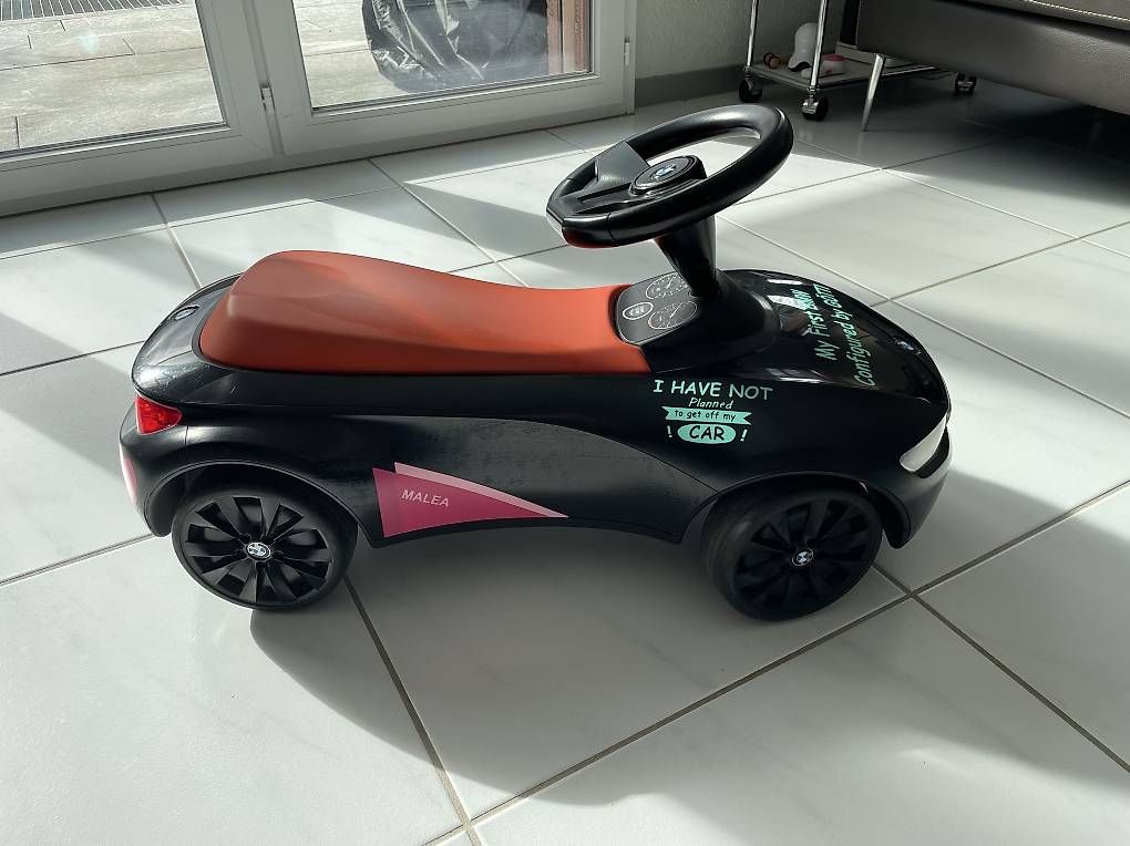 Veicoli per bambini: Kinder Bobbycar BMW schwarz  – Usato da Innerberg venduto da shopp 2