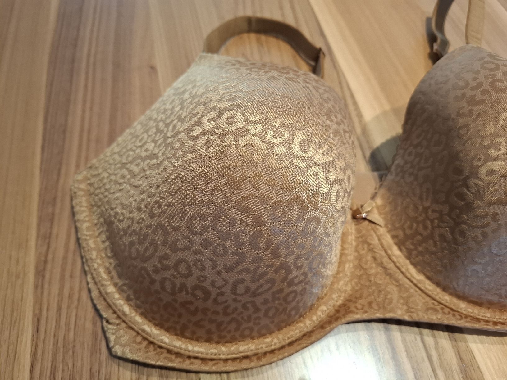 Victoria's Secret Altra biancheria intima: Victorias Secret BH Grösse 38DDD – Nuovo (secondo la descrizione) da Lütisburg venduto da amerika123 1