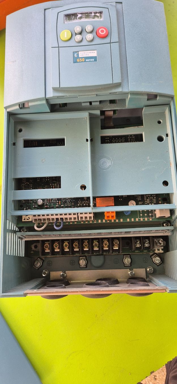Konverter: Eurotherm convertisseur de fréquence  15kW – Neu (gemäss Beschreibung) aus Berlens von ETE68 4
