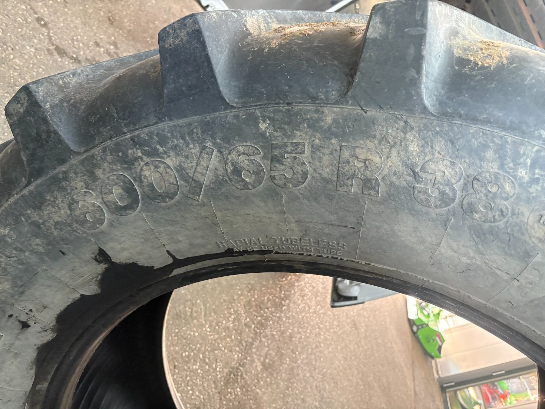 Pneumatici & Ruote complete: 600/65-38 Vredestein – Difettoso da Lätti venduto da baumi02 3