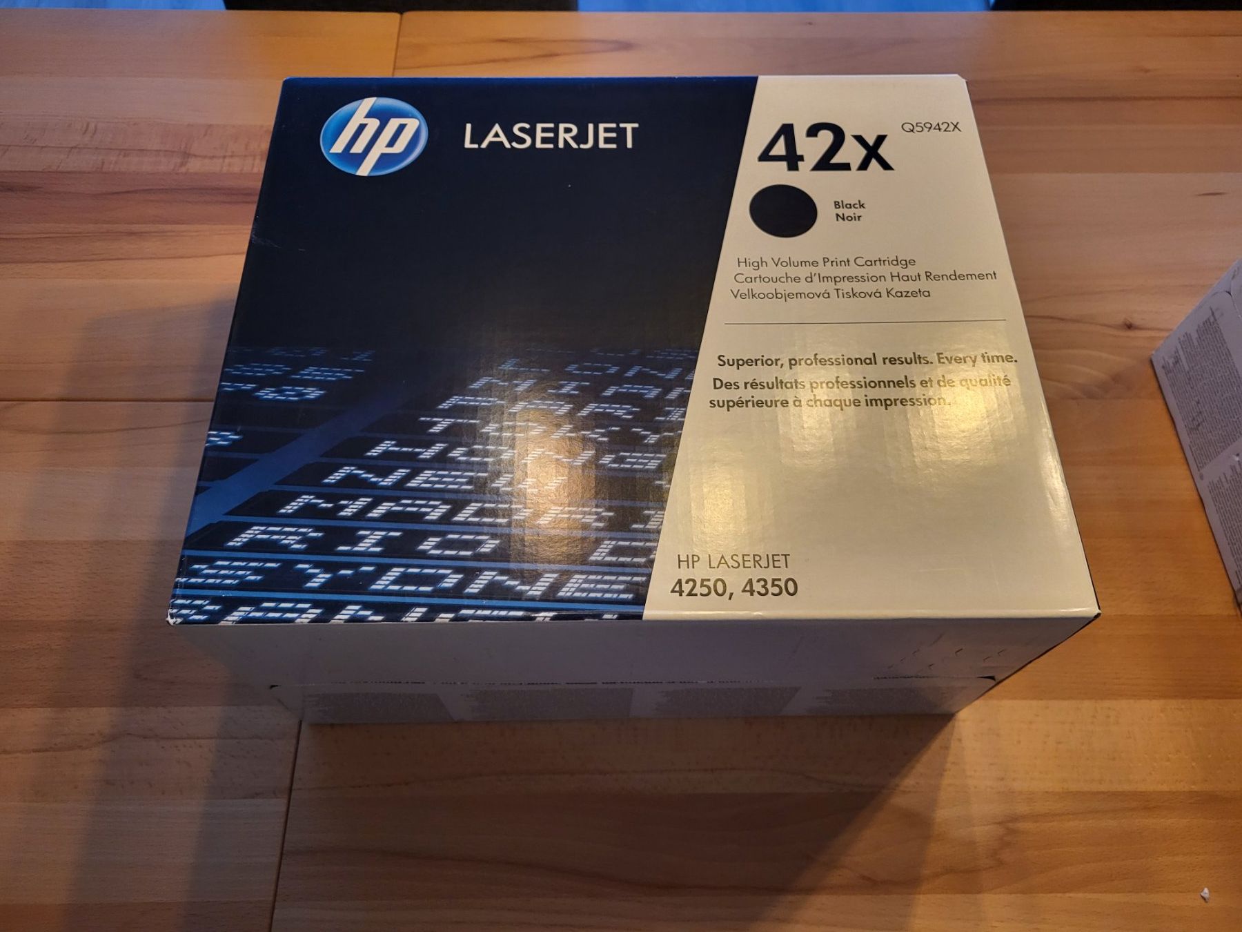 Hewlett Packard Cartucce per stampanti & toner: Hp Laserjet Toner 42x – Nuovo e nell'imballaggio originale da Giswil venduto da Sigi047