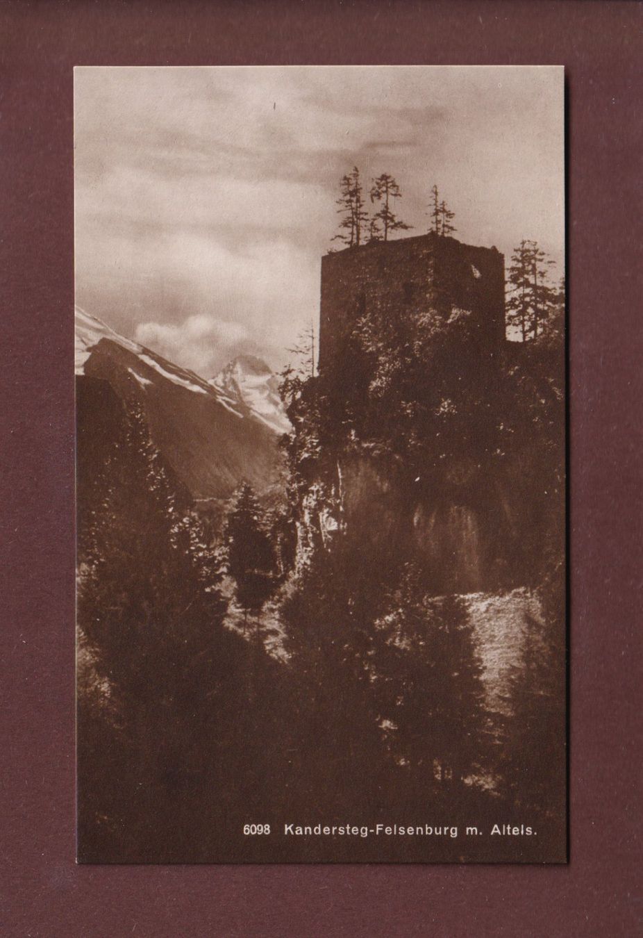 Cartoline postali: KANDERSTEG - Felsenburg – Usato da Pully venduto da nicecards