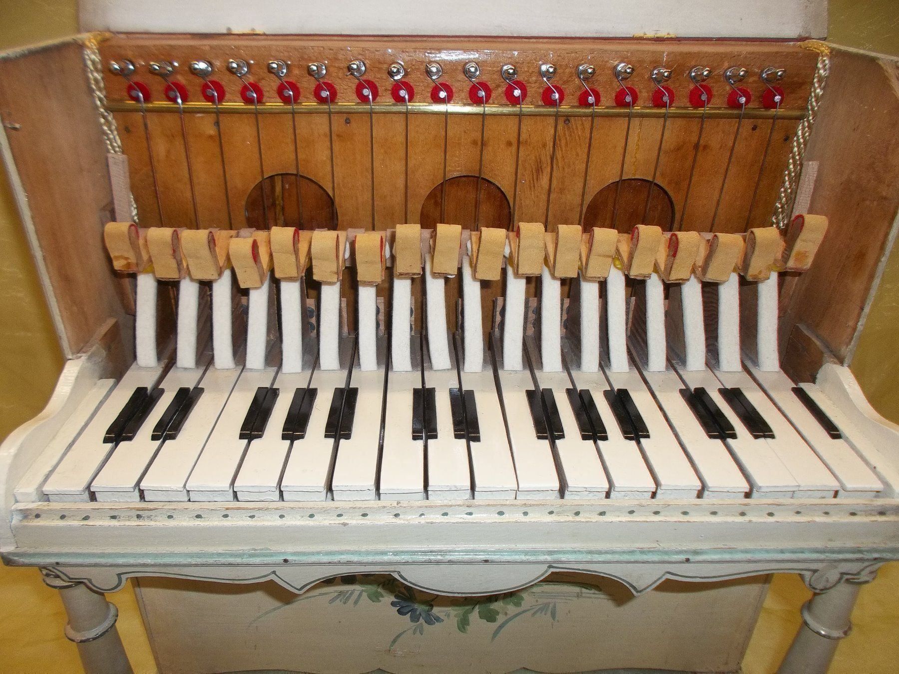 Strumenti musicali: Piano El piccolo – Usato da Jegenstorf venduto da Oktavio 5