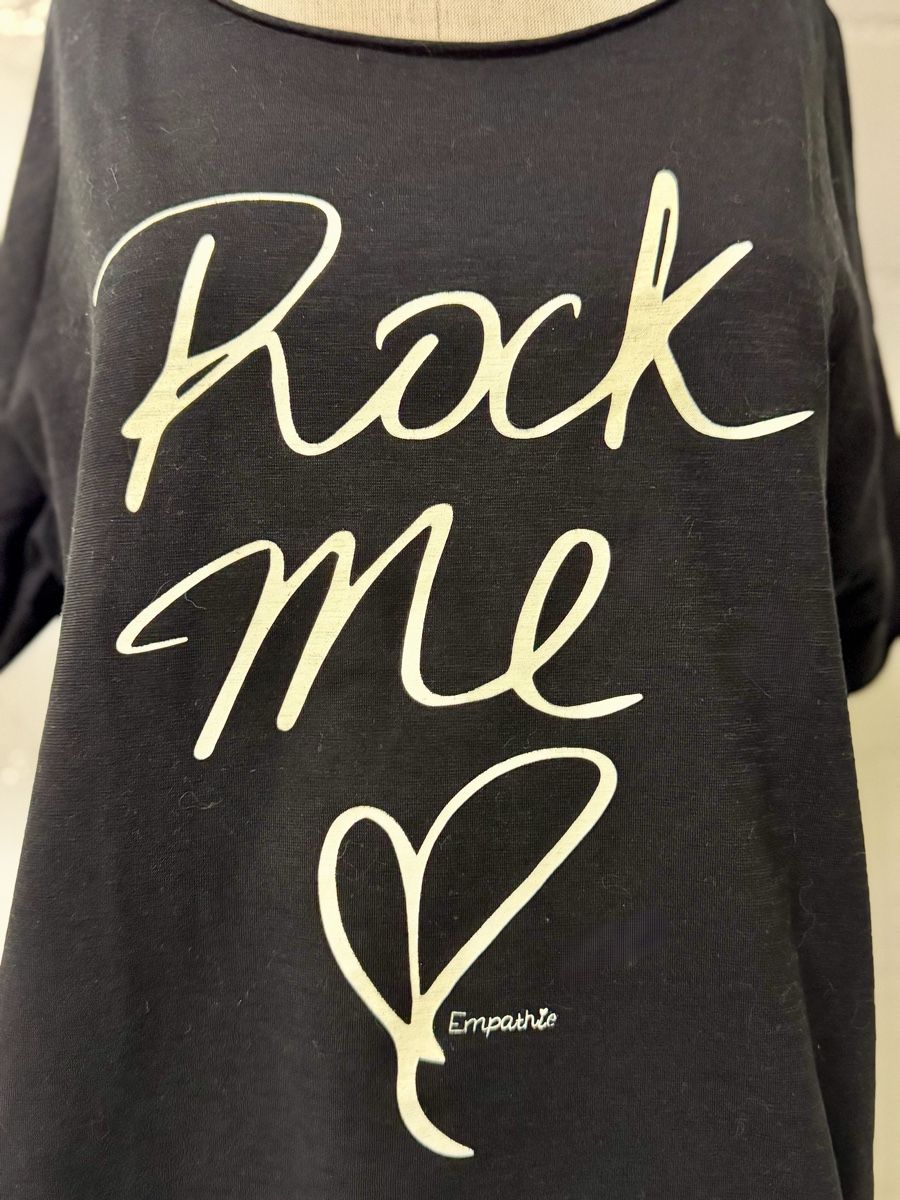 T-Shirts: T-Shirt von Empathie, Grösse S – Gebraucht aus Chur von Lilo_Pulver 1
