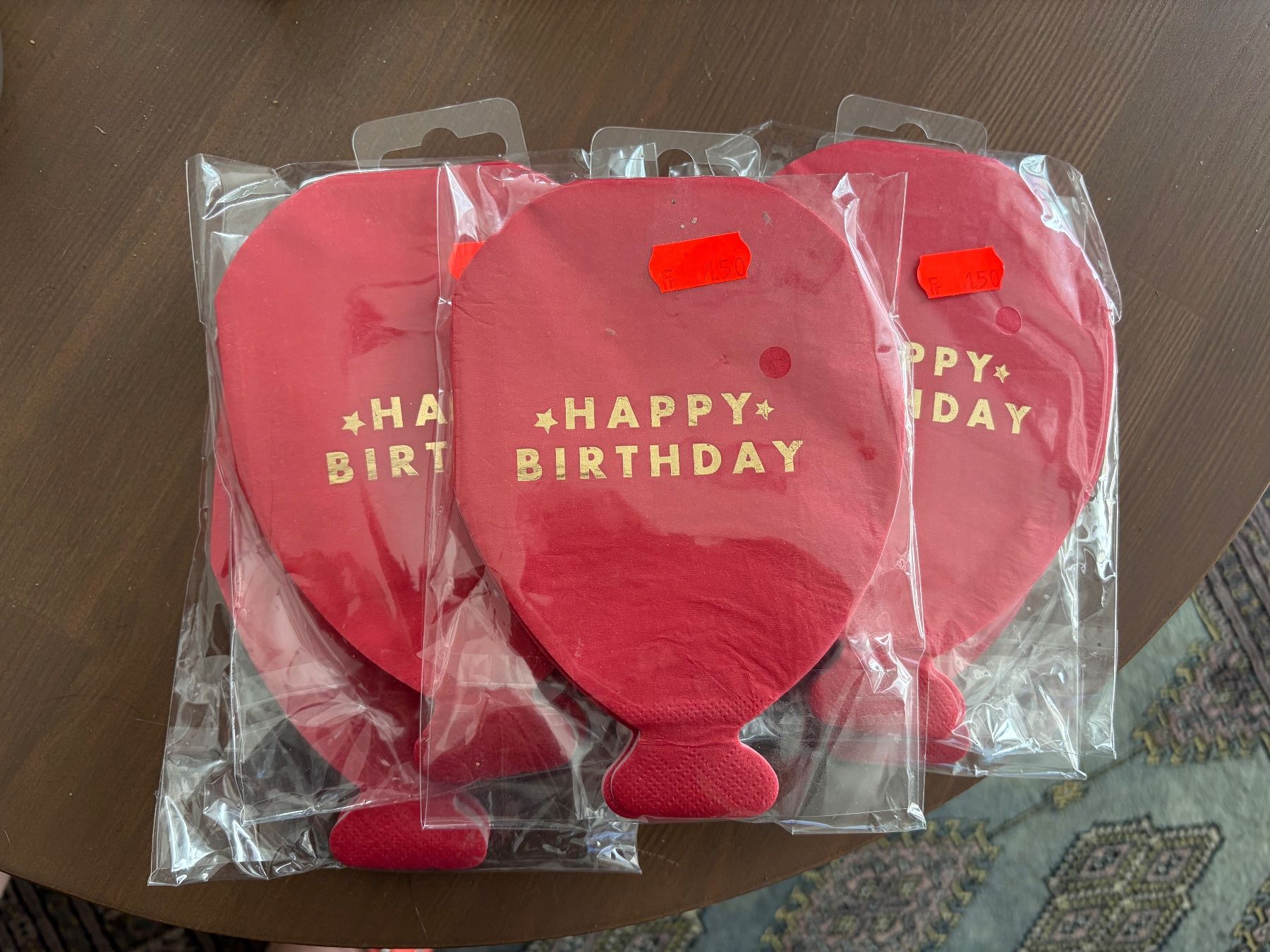 Servietten: 5 Pack Servietten HAPPY BIRTHDAY – Neu und originalverpackt aus Obergösgen von Andre118