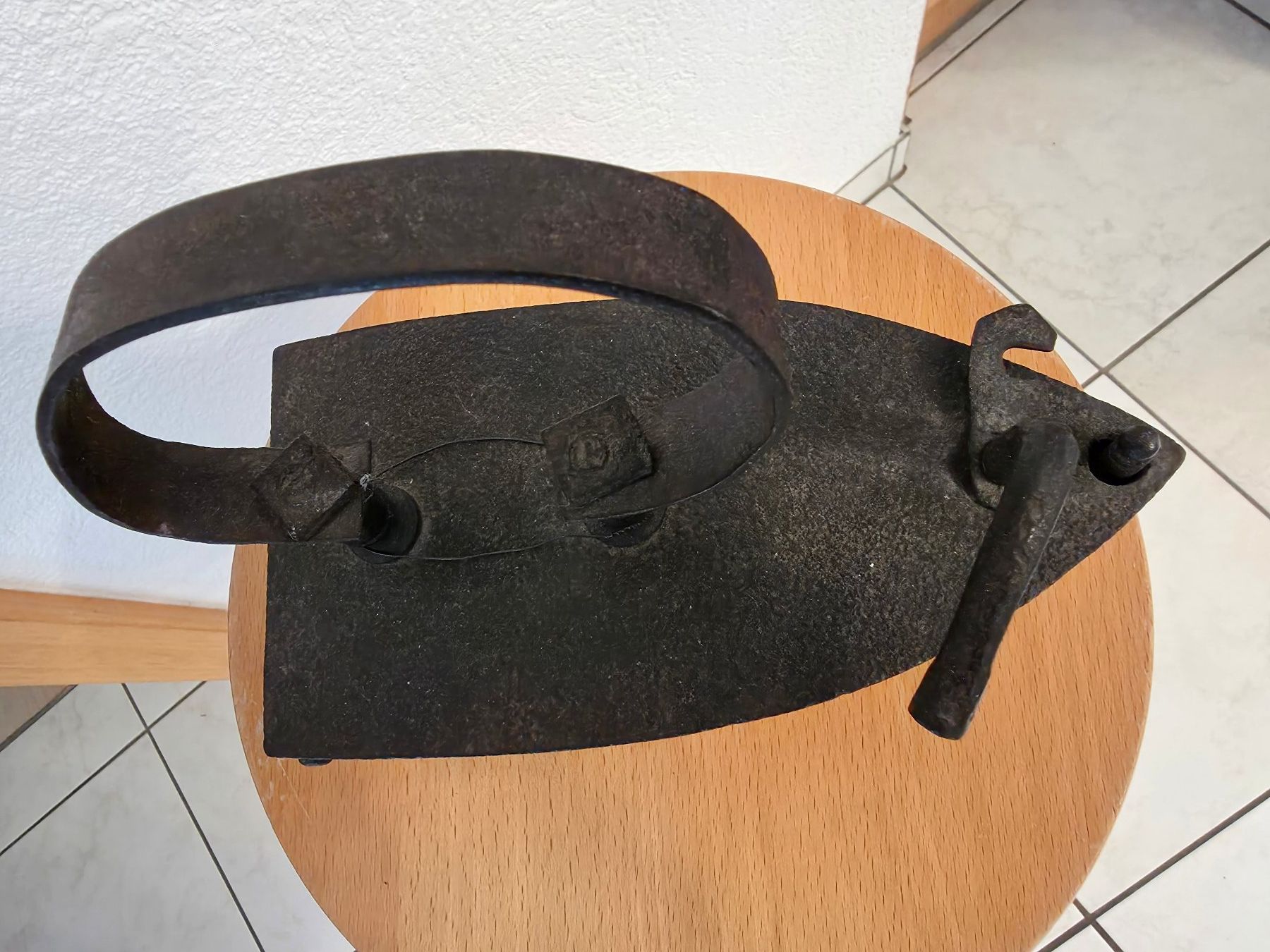 Ferri da stiro: Kohlebügeleisen – Usato da Schalunen venduto da BSSOL 2