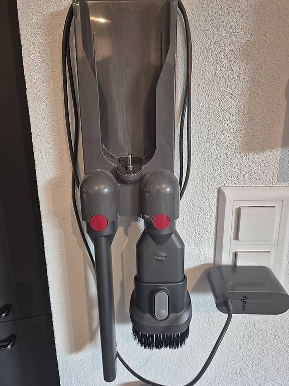 Aspirateurs & Accessoires: Pièces détachées Dyson v10 cyclone motorhead – D'occasion à Blonay par Mafiouf 4