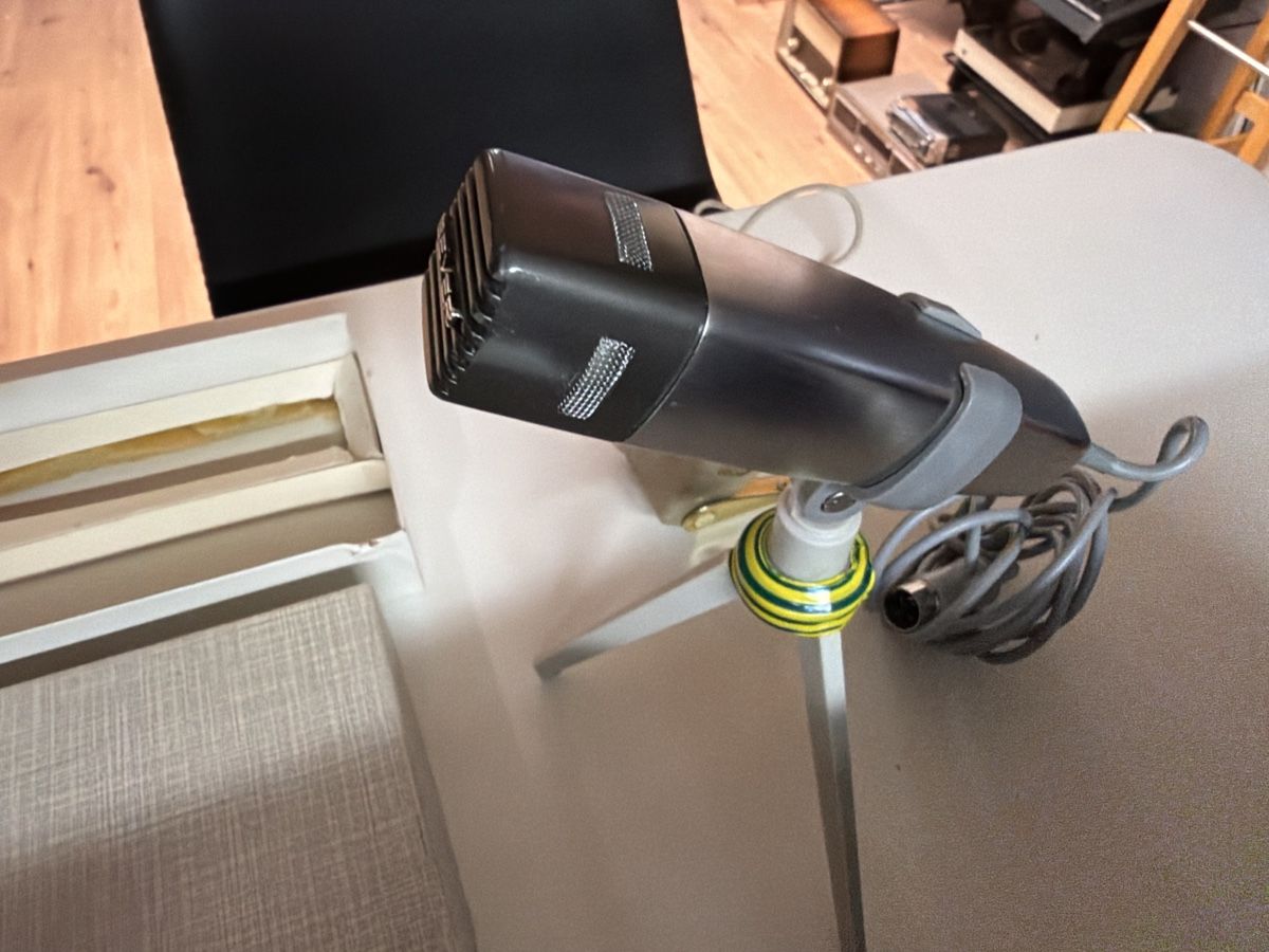 Beyerdynamic Mikrofone: Microfono dinamico Beyerdynamic M.80 con custodia – Gebraucht aus basel von Swiss._.1978 3