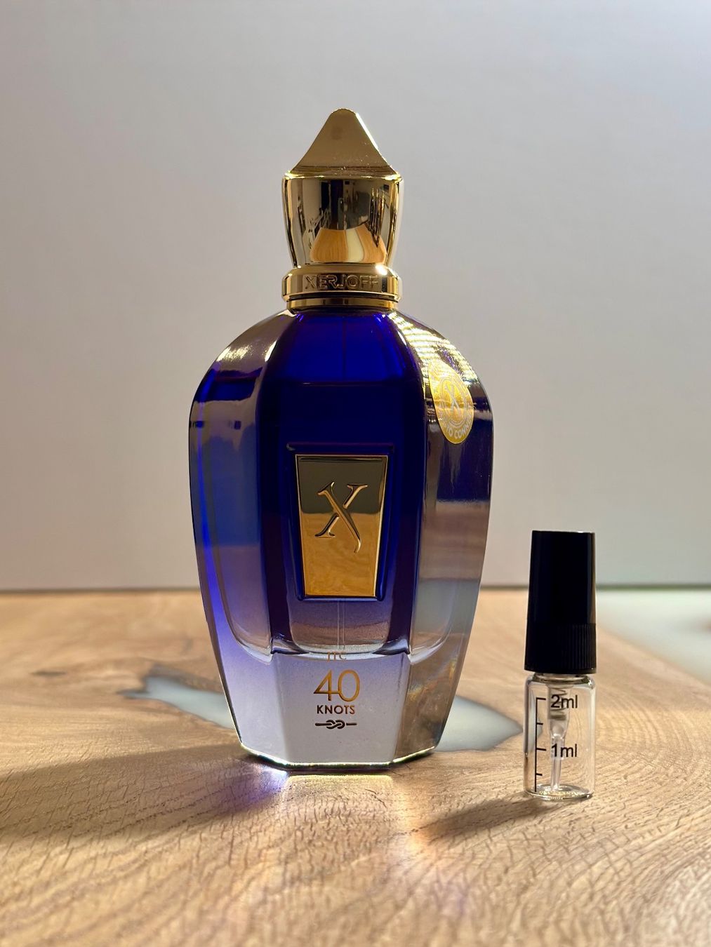 Xerjoff Profumi & Eau de Toilette: Xerjoff: 40 Knots, 2ml Abfüllung – Usato da Haldenstein venduto da Cookieandcream