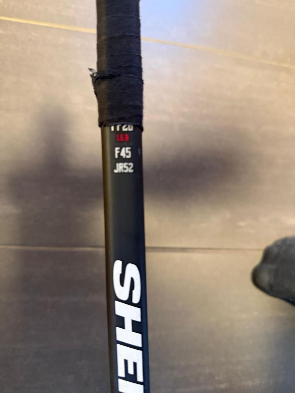 Ccm Pattini da ghiaccio: Sher-Wood Hockeyschläger + CCM Eishockeyschlittschuhe – Usato da Widnau venduto da xen_j2xg 2