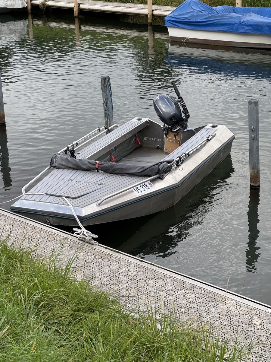Bateaux: Bateau Delavergne moistic – D'occasion à Savièse par hyshiro 6