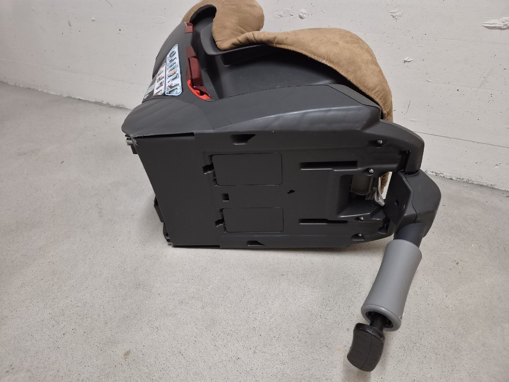 Britax Römer Auto-Kindersitze: Britax Römer King plus Big Giraffe – Gebraucht aus Zürich von Tiptec 4