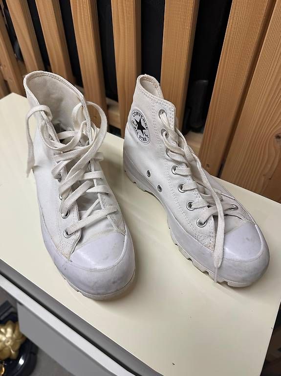 Scarpe da donna: Converse Damen Schuhe – Usato da Rotkreuz venduto da LoriLori 1