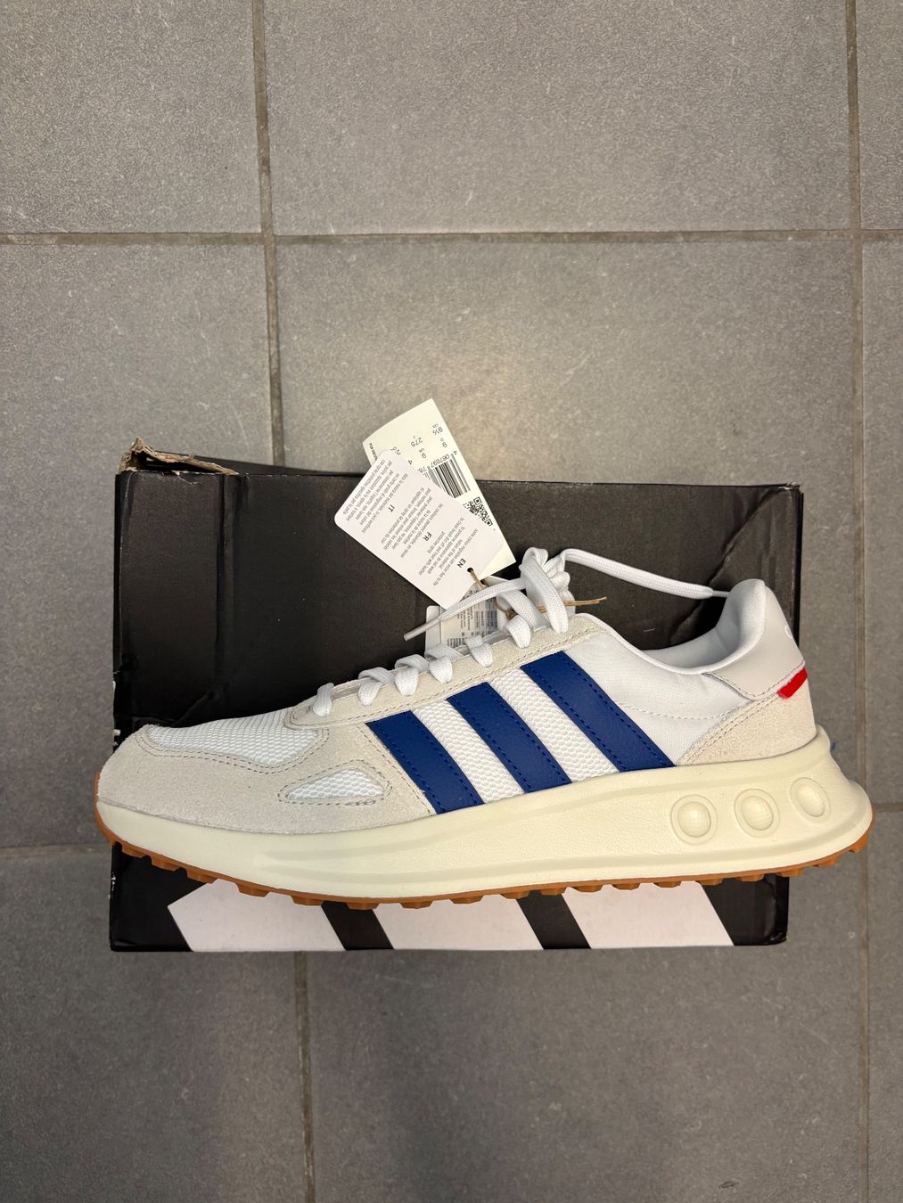 Adidas Herrenschuhe: Adidas Sneakers – Neu und originalverpackt aus Zürich von mc__2kll 3