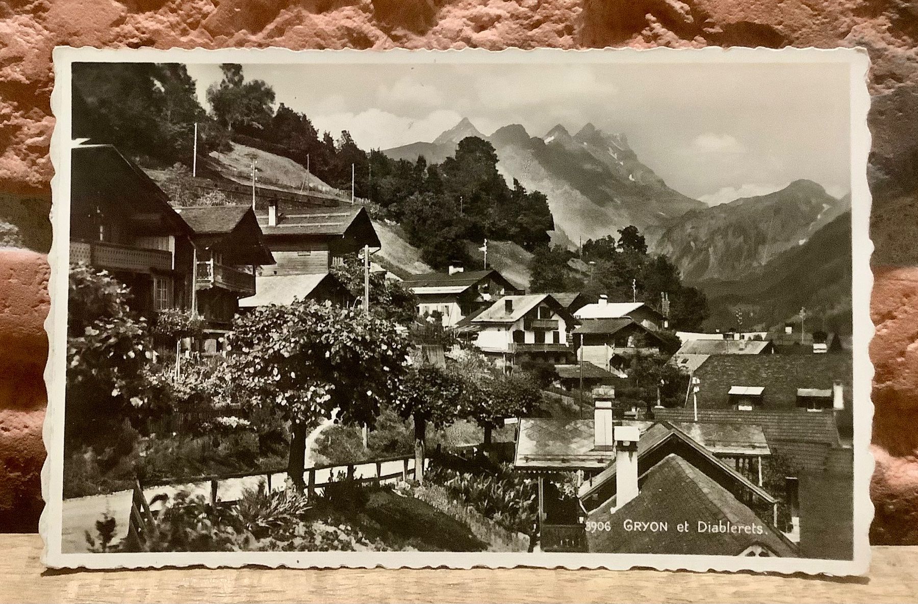 Cartoline postali: 1949 - GRYON et Diablerets - Dorfansicht – Usato da Root venduto da ENGLAND-TREASURES