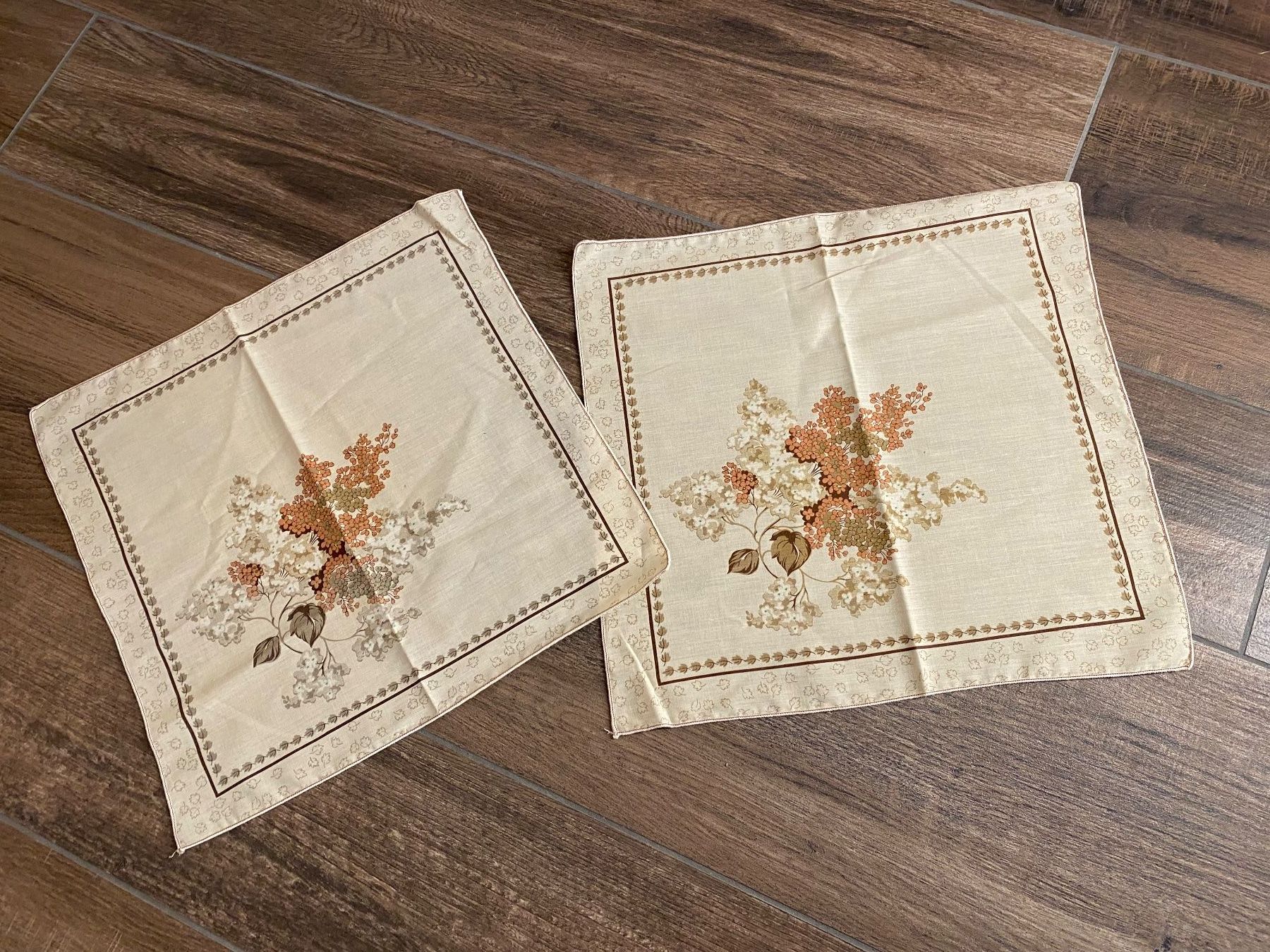 Tovaglioli: 2 Servietten beige Vintage 35 x 35 cm – Usato da Pratteln venduto da a23_j2gs 4
