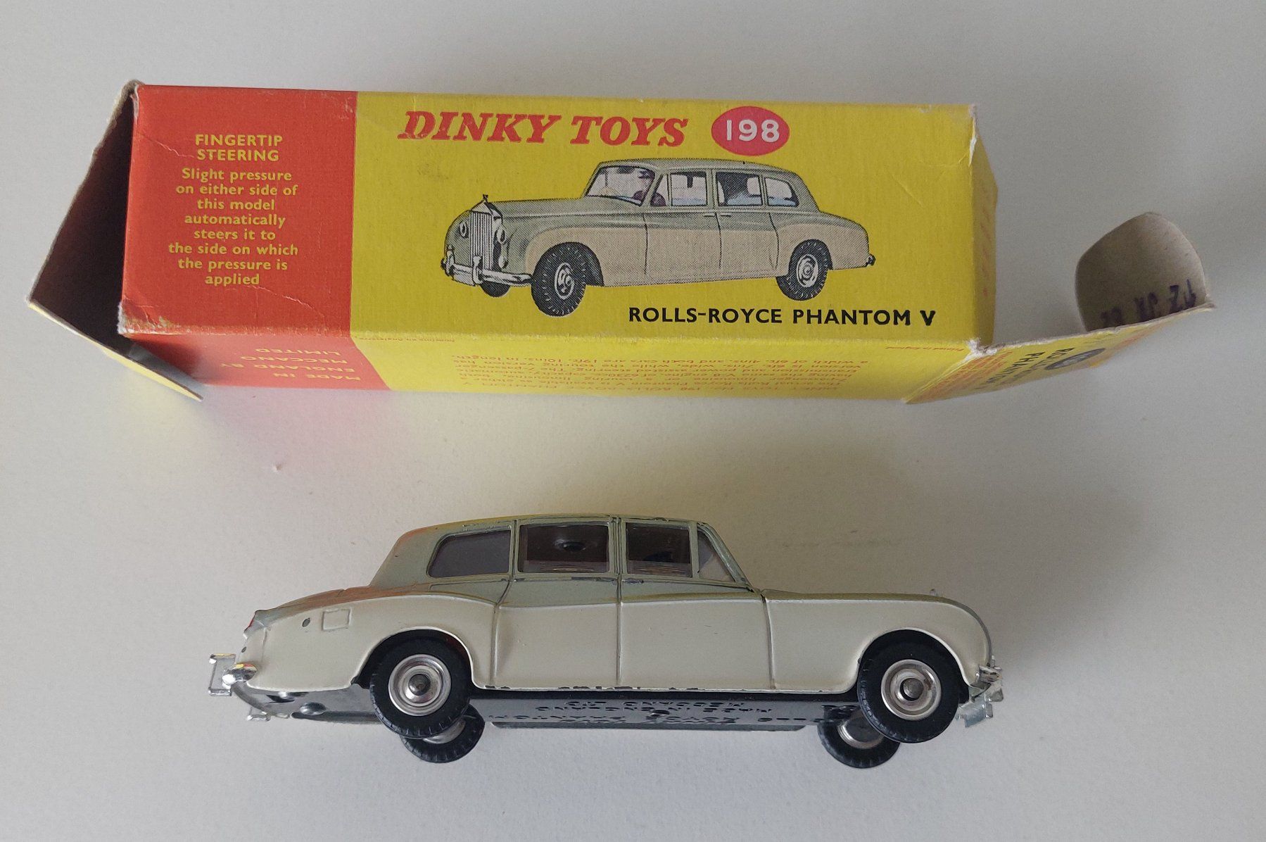 Dinky Toys Modellini d'auto: Dinky Toys 198 Rolls Royce Phantom V – Usato da Schenkon venduto da Elbarto007 8