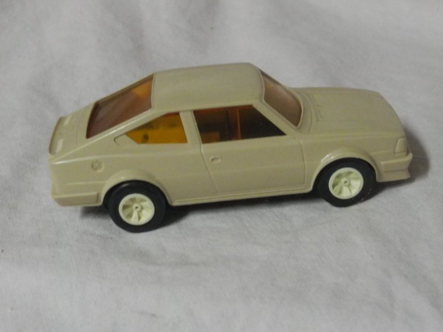 Skoda Modellini d'auto: CSSR  IGRA  SKODA RAPID  1:43  UNBESPIELT – Usato da Gurtnellen venduto da Murmeli99 2
