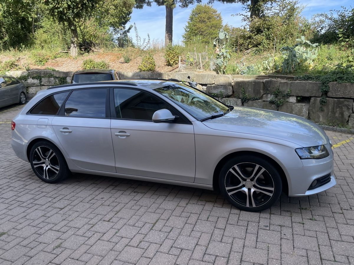 Audi Automobili: Audi A4 Avant 2.0 TFSI – Usato da Corpataux venduto da a_t_dq7j 2