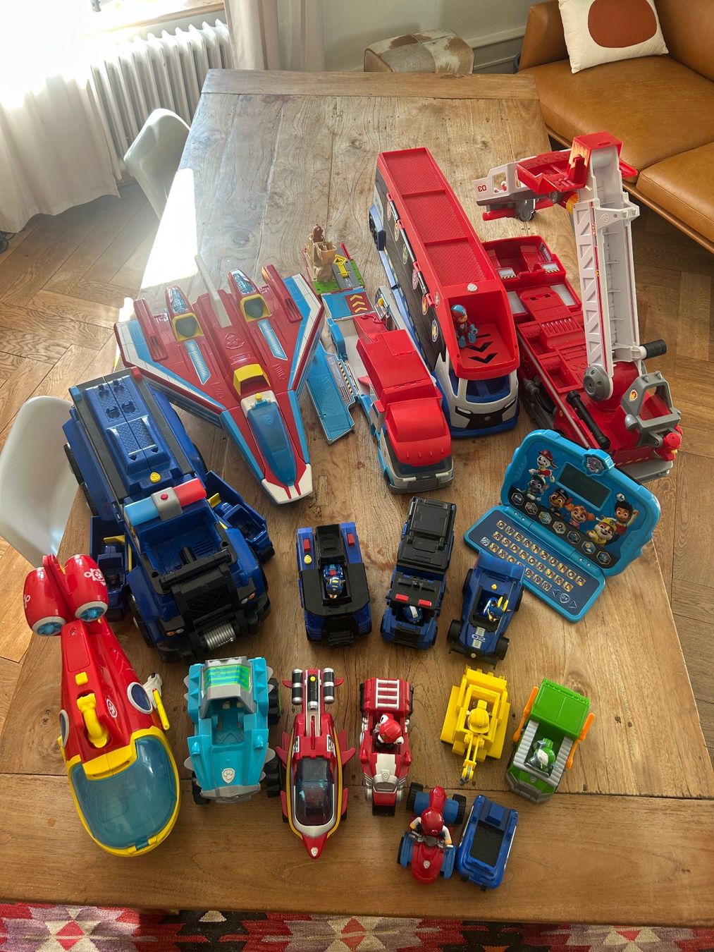 Giocattoli: Paw Patrol Set – Usato da Zürich venduto da Sebahatd 1