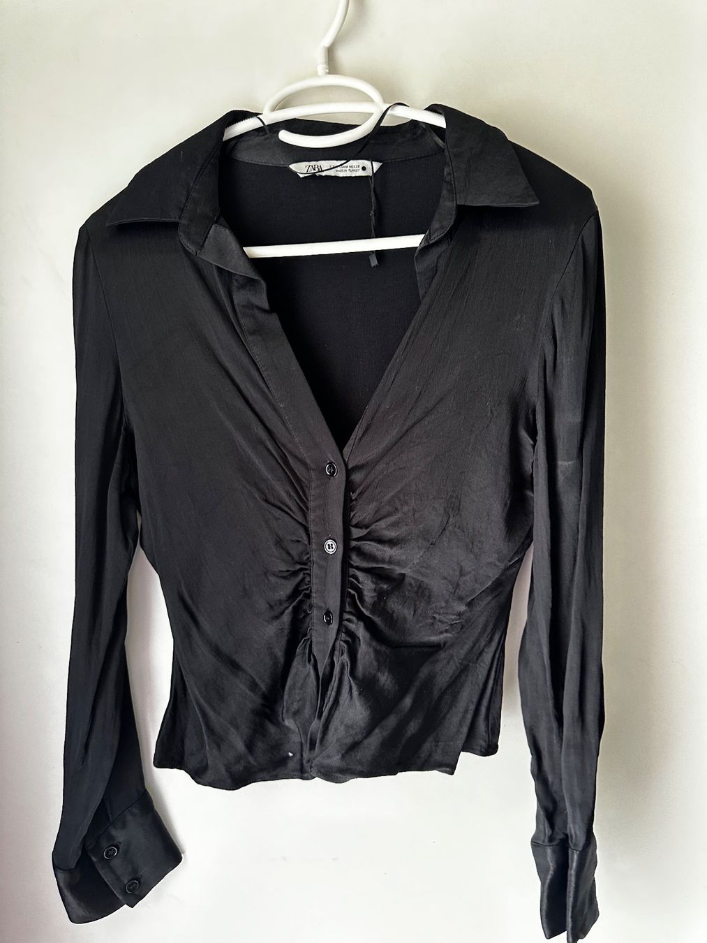 Zara Camicette: Zara Bluse🖤 – Nuovo (secondo la descrizione) da Zürich venduto da kri_hy6t