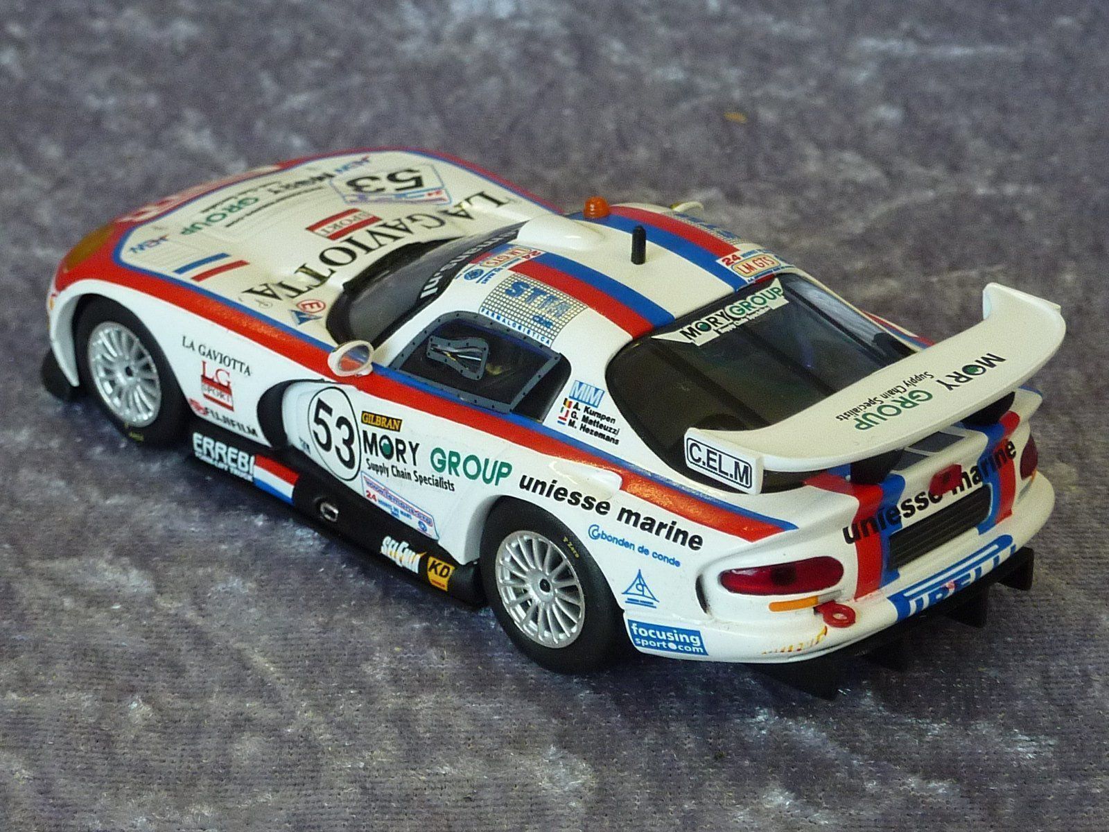 Chrysler Modellini d'auto: Chrysler Viper #53 Le Mans 2002 1:43 – Nuovo e nell'imballaggio originale da Dürrenäsch venduto da modellautos4you 2