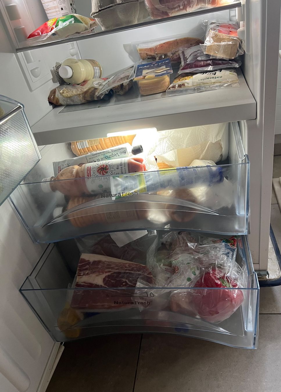 Electrolux Frigoriferi: Electrolux Einbaukühlschrank – Usato da Münchenbuchsee venduto da dani1113 2