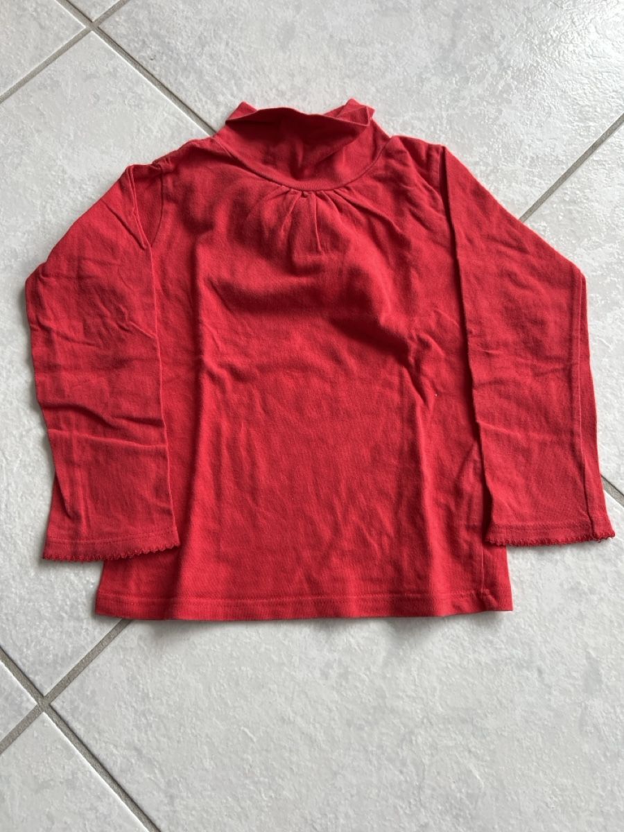 Pullover & Sweatshirts: Sweatshirt Gr 86 – Gebraucht aus Lostorf von Venice16