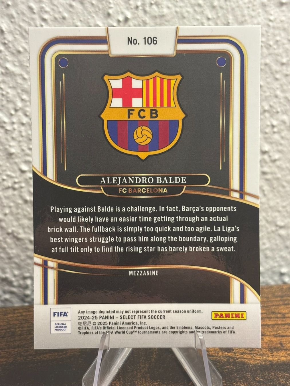 Panini Cartes à collectionner: 2024-25 Panini Select FIFA Alejandro Balde #106 – Neuf (Voir description) à Aarberg par gocardz.shop 1