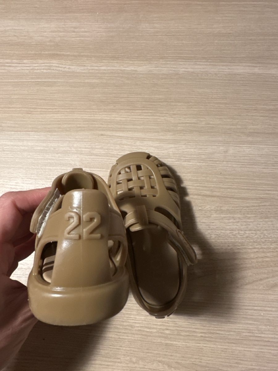 Scarpe per ragazzi: Igor Kinderschuhe in Größe 22 – Usato da Landquart venduto da K_B_T 3