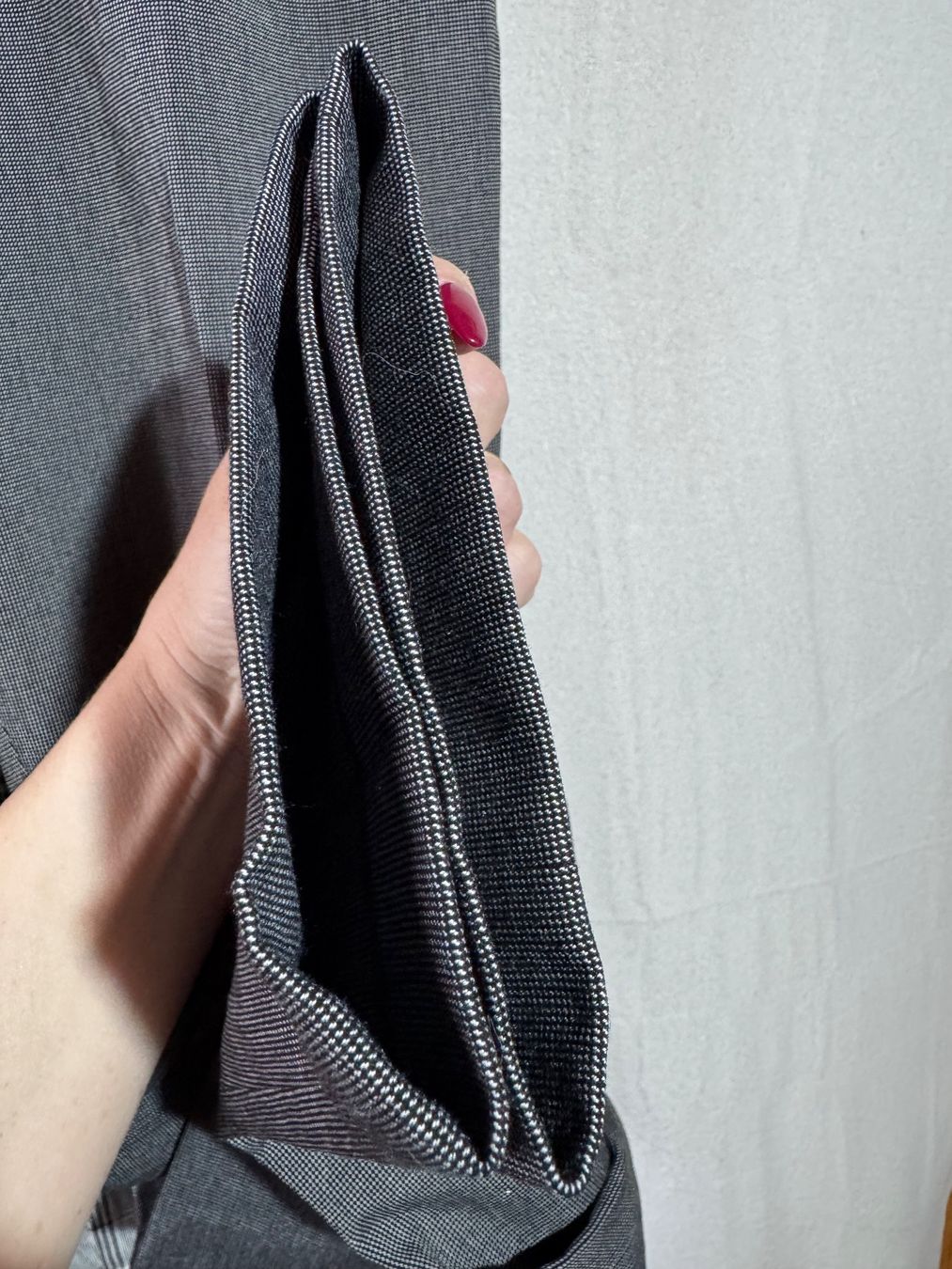 H&M Pantaloni: Stoff Hose von H&M Gr. 36 – Usato da Grosswangen venduto da second_hand_dress 9