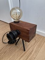 Tischlampe Kamera Stativ Holz