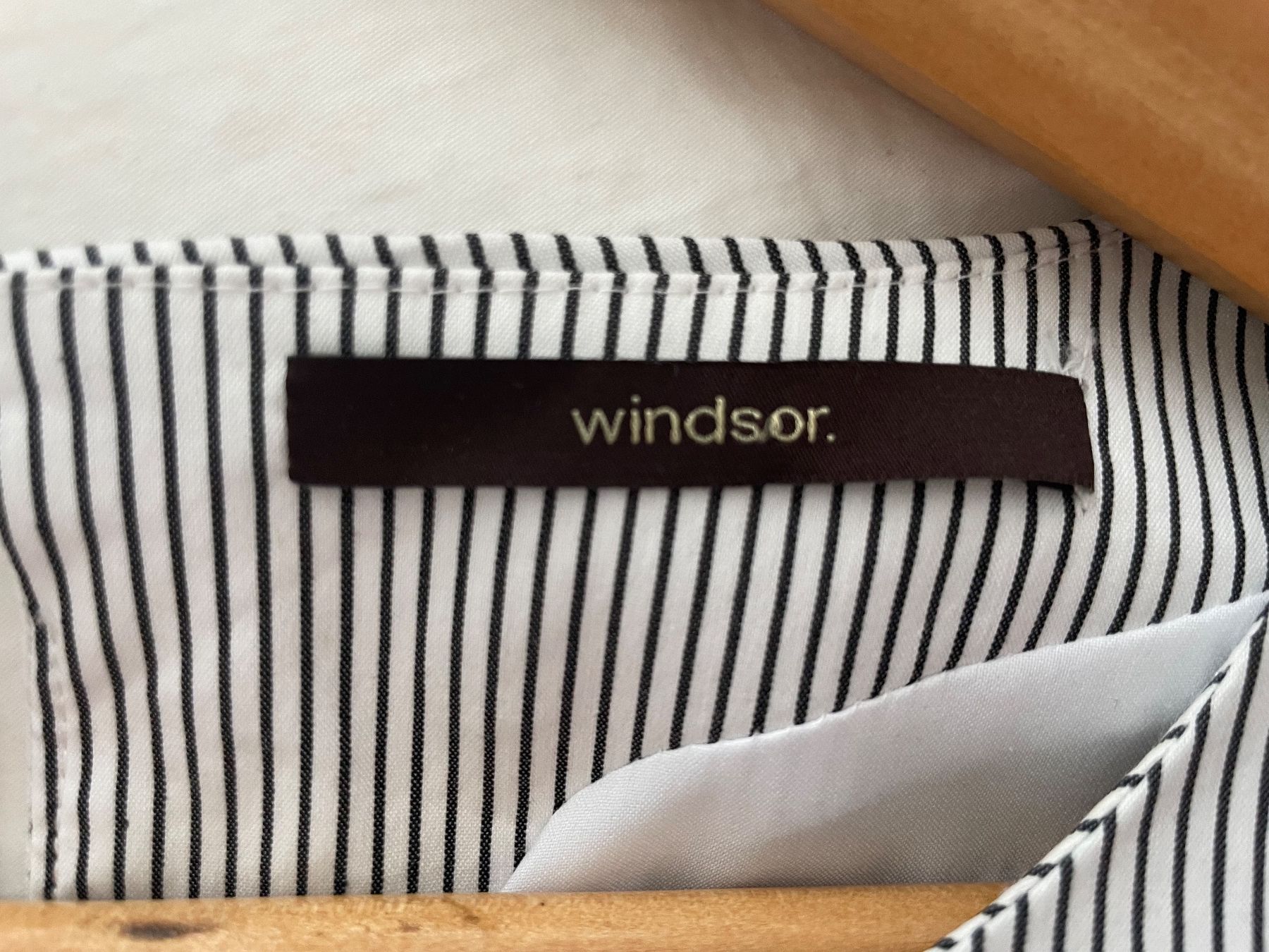 Windsor Vestiti: Schönes Kleid von windsor – Usato da Neuwilen venduto da bobbel01 1