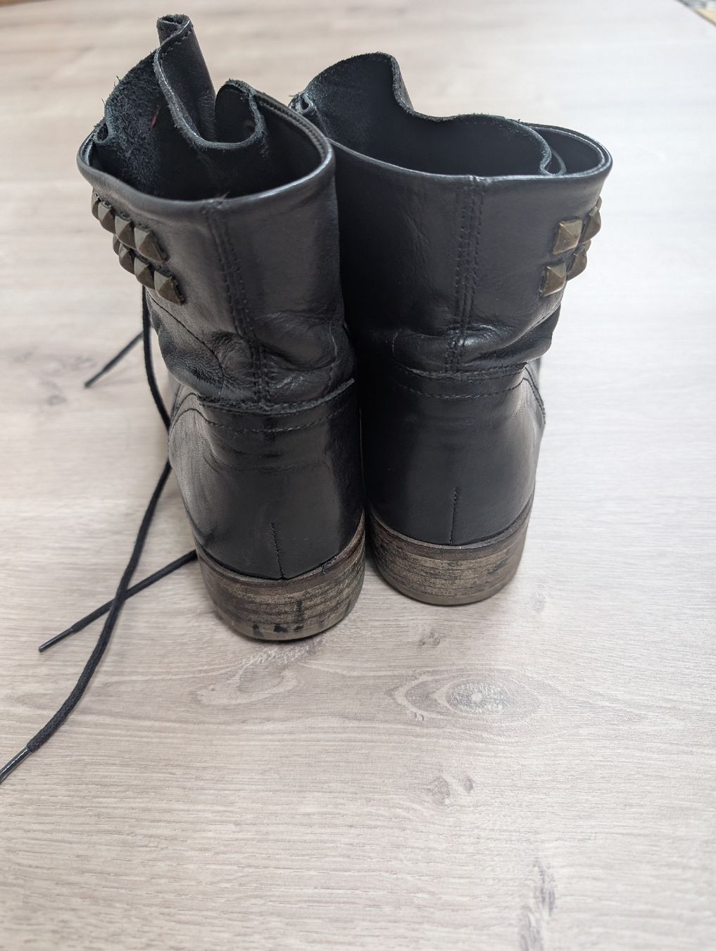 Tamaris Damenschuhe: Schnürstiefel / Stiefeletten – Gebraucht aus Kriens von Stephanie_50 2