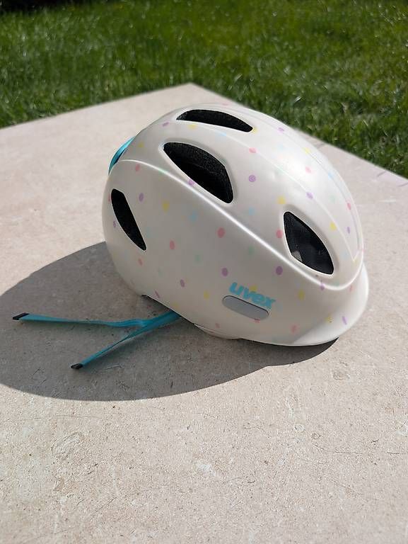 Uvex Caschi: Uvex Velohelm Kinder,  50-54 cm – Usato da Urdorf venduto da Cat_Com