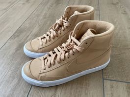 Nike Blazer Mid Gr. 40 NEU