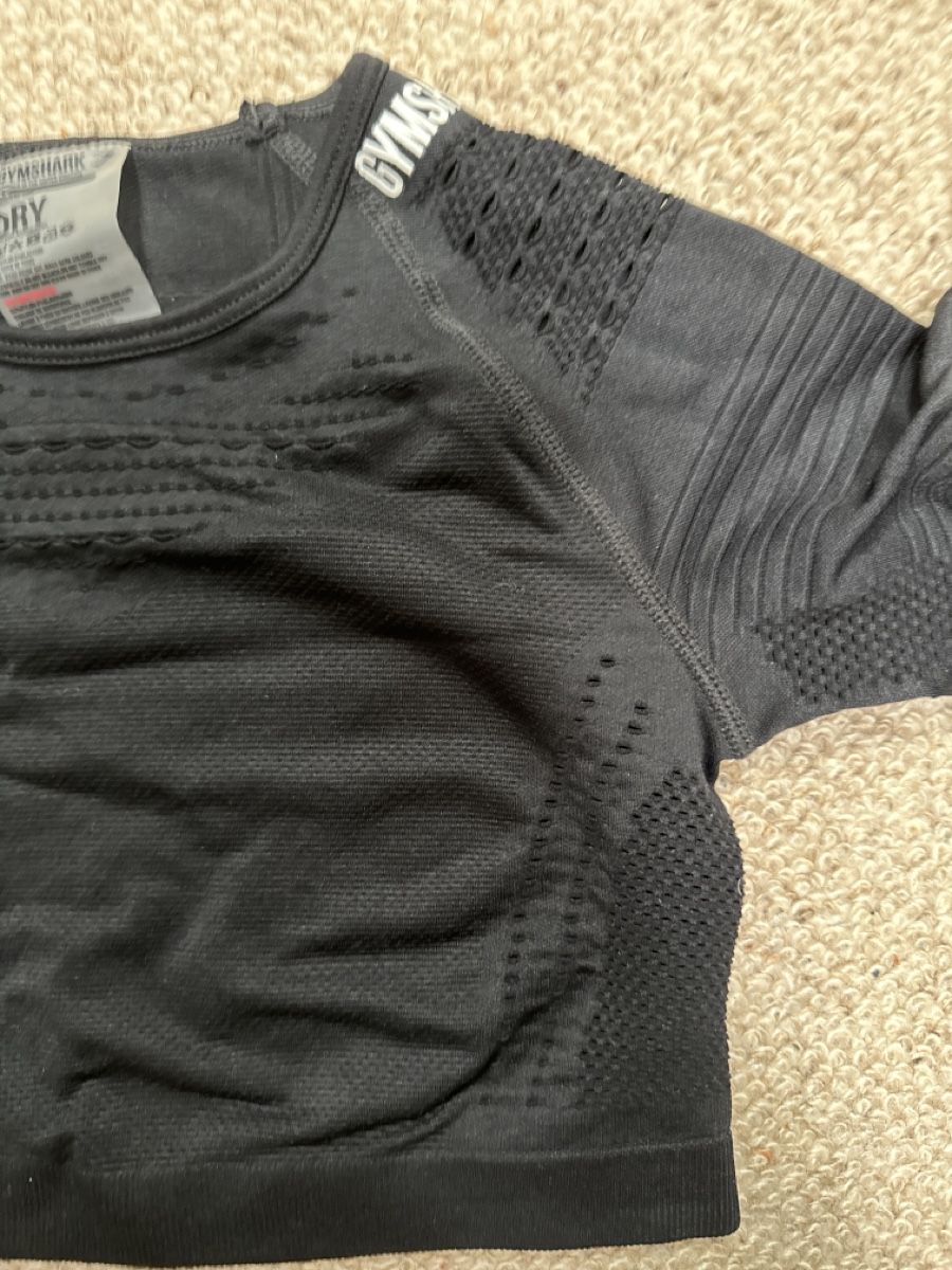 Top: Gymshark Crop Top – Nuovo (secondo la descrizione) da Tägerig venduto da Unbekannt5522 1