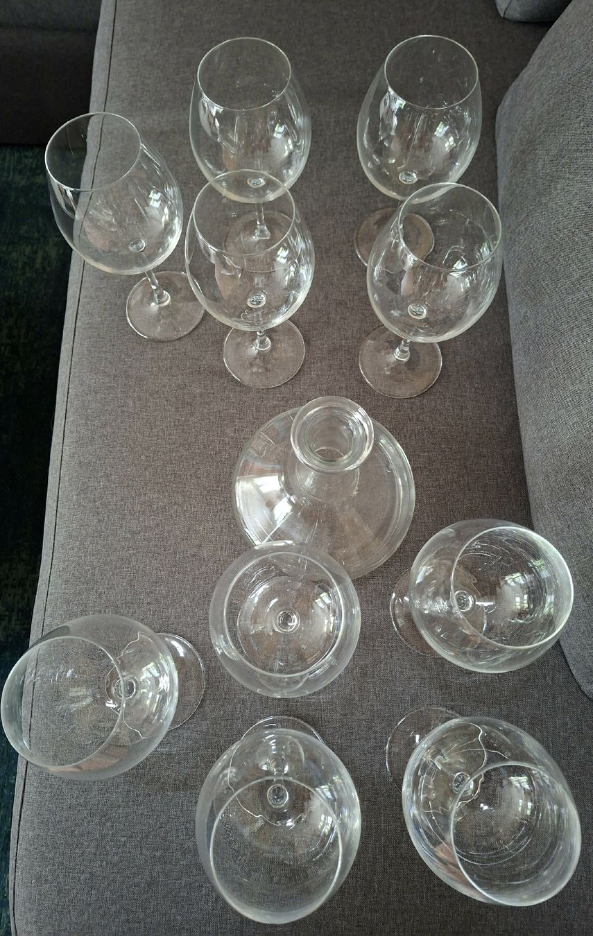 Bicchieri: 10 verres 22cm et carafe à décanter  – Nuovo (secondo la descrizione) da Lonay venduto da SILLOT68 2