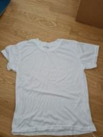 T-Shirt weiss Grösse M gebrauchter Zustand